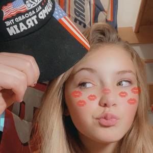 Meet your Posher, Lacy